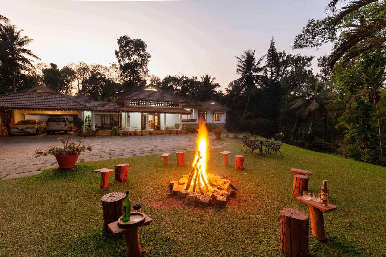 Crystal Homestay By Veo - Part Of Stayvista Madikeri Exterior foto